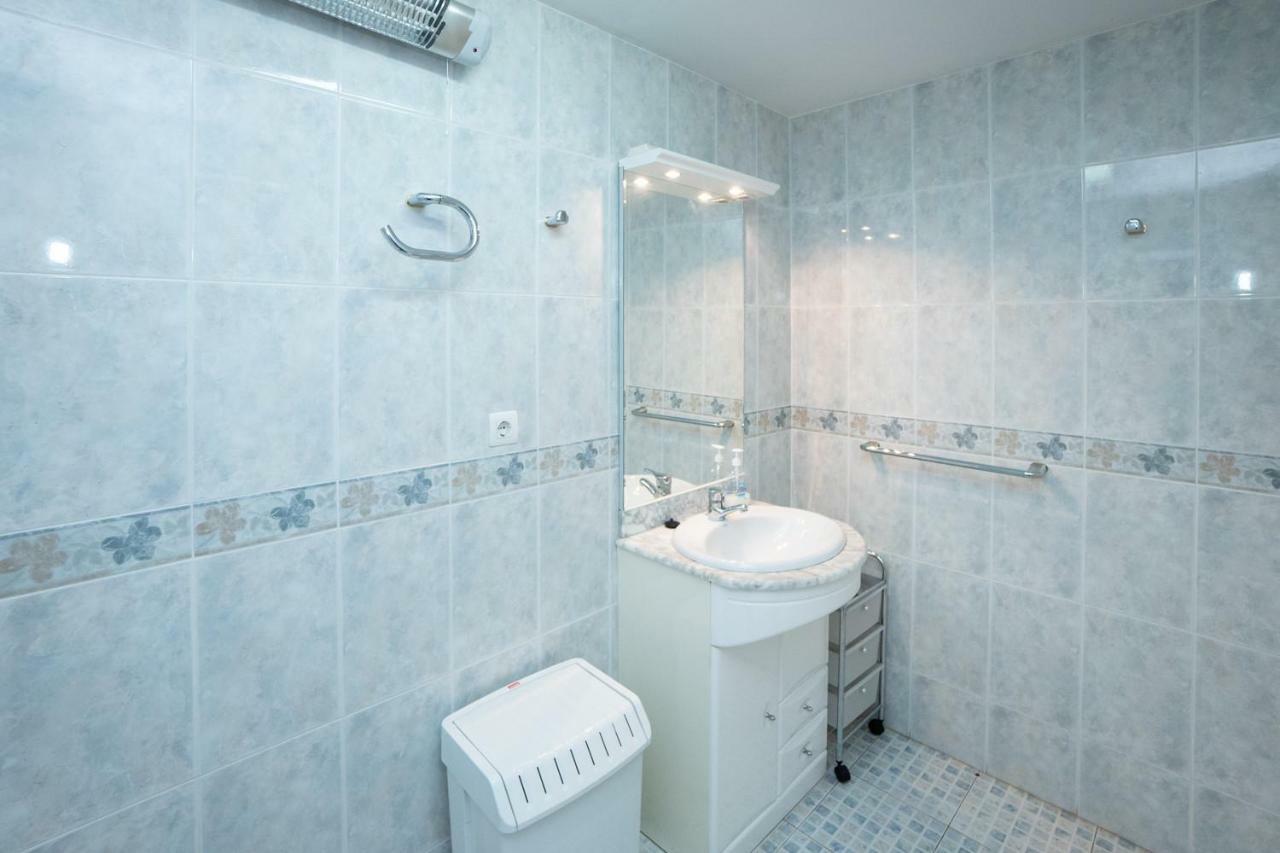 Mandarinos 35 Apartment Нерха Екстериор снимка